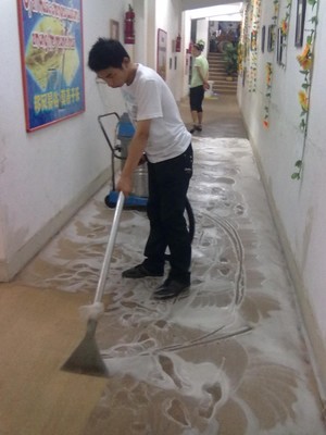 重慶專業(yè)開荒保潔重慶隨到家政服務公司謝家灣服務中心